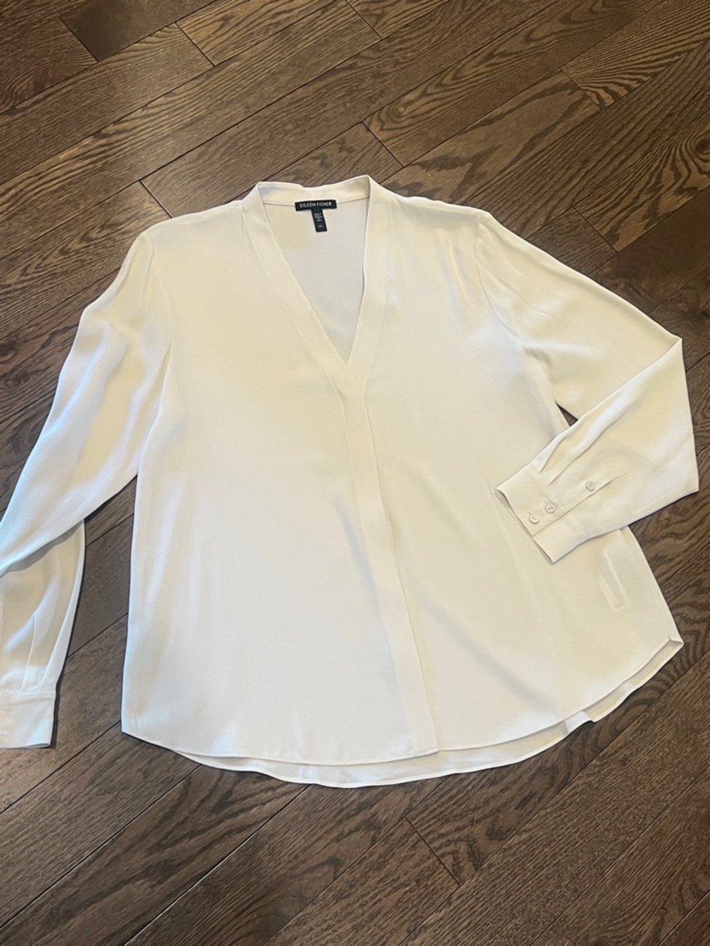 ✨ Eileen Fisher 100% Silk V-Neck Blouse | Ivory White | Size S/P
